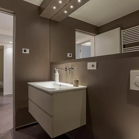 Del Duomo - By Myhomeincomo דירה קומו