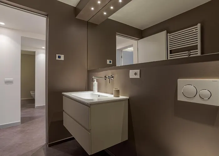Del Duomo - By Myhomeincomo Apartmán Como